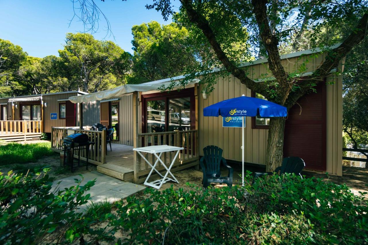 Castell Montgri - Mobile Homes By Lifestyle Holidays L'Estartit Kültér fotó