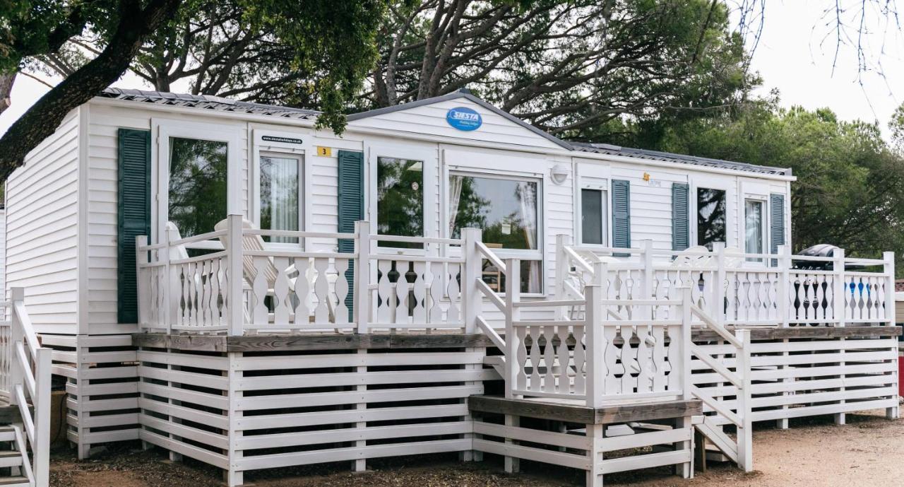 Castell Montgri - Mobile Homes By Lifestyle Holidays L'Estartit Kültér fotó